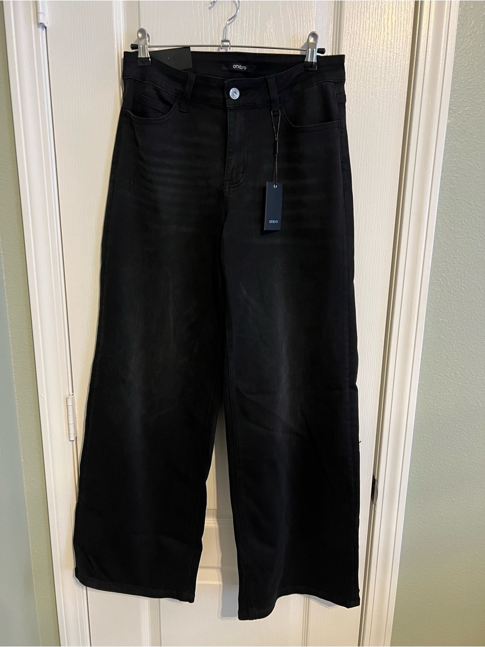ONESO Black Mid Rise Wide Leg Jeans Size 29 NWT